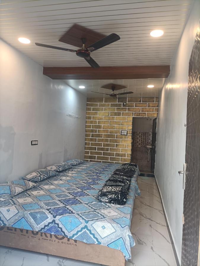 Shri Gamya Guest House Ujjain Exterior photo